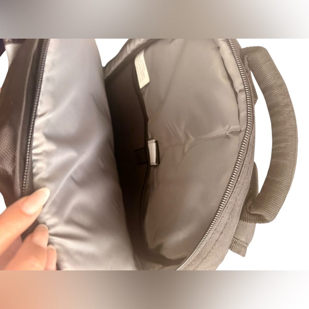 Intermiami 4 pocket Backpack. New - Picture 6 of 6